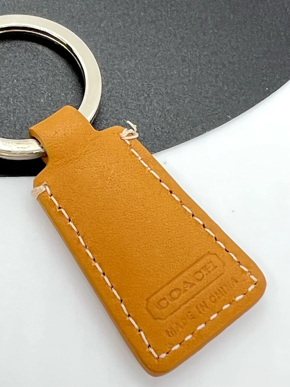 Coach Leather Key Fob Keychain Tan Brown Silver Tone Hangtag Made in China